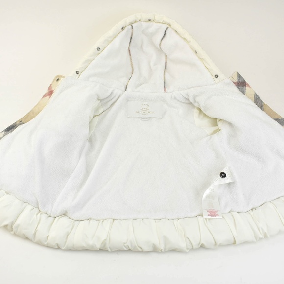 BURBERRY White & Nova Check Logo, Hooded Coat - Picture 7 of 8